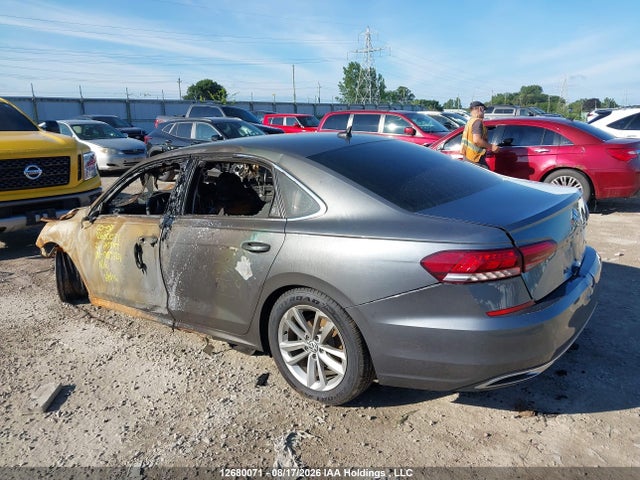 Volkswagen Passat Highline 2021 1VWBA7A33MC007324 Image 3
