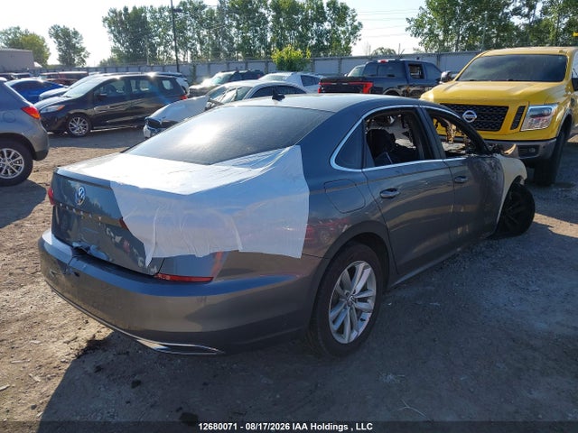 Volkswagen Passat Highline 2021 1VWBA7A33MC007324 Image 4
