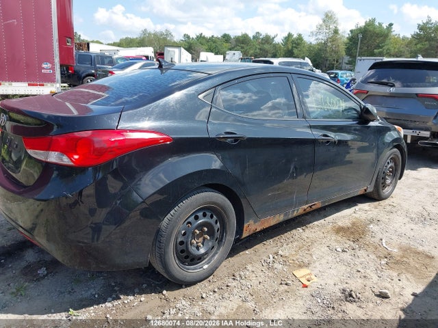 2013 Hyundai Elantra Gl მანქანა იყიდება აუქციონზე, vin: 5NPDH4AE5DH350468, აუქციონის ნომერი: 12680074