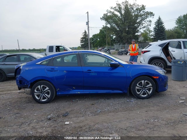 Honda Civic 2018 2HGFC2F57JH017991 Image 13