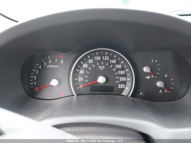 KNDMG4C79E6560889 KIA Sedona Lx/lx Convenience