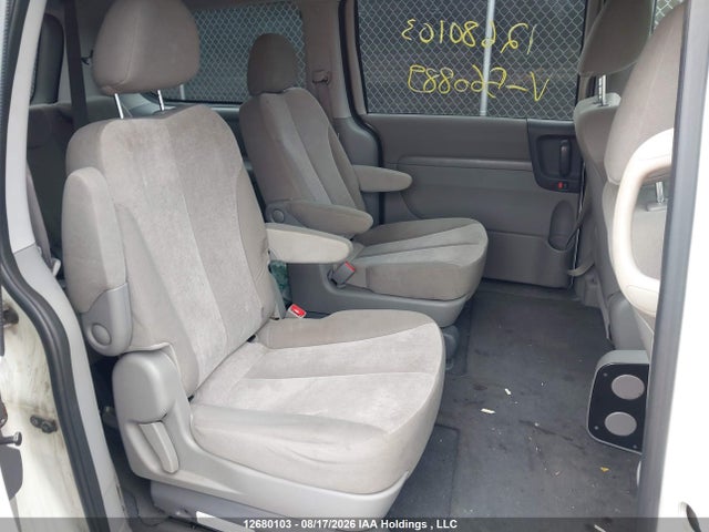 KNDMG4C79E6560889 KIA Sedona Lx/lx Convenience