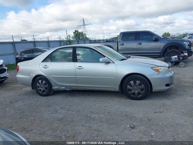 12680173 :رقم المزاد ، JTDBE32K730216930 vin ، 2003 Toyota Camry مزاد بيع