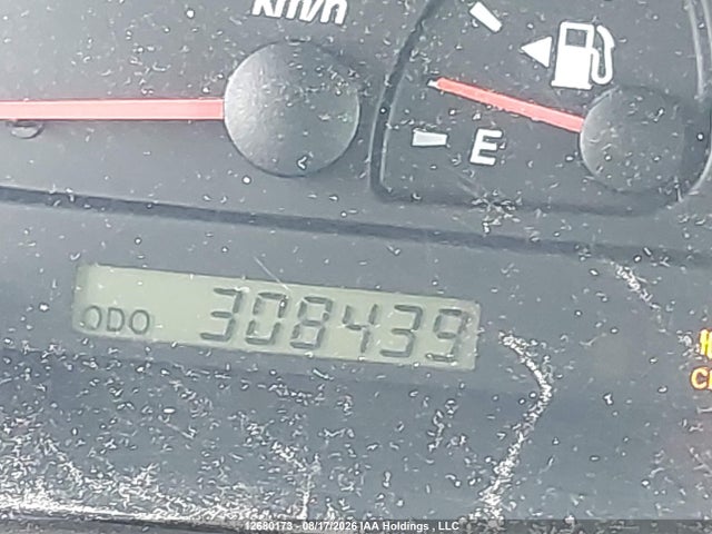 12680173 :رقم المزاد ، JTDBE32K730216930 vin ، 2003 Toyota Camry مزاد بيع