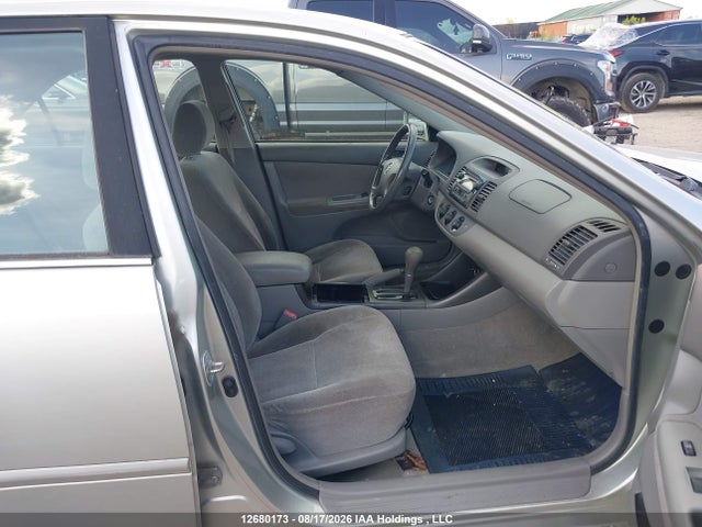 12680173 :رقم المزاد ، JTDBE32K730216930 vin ، 2003 Toyota Camry مزاد بيع