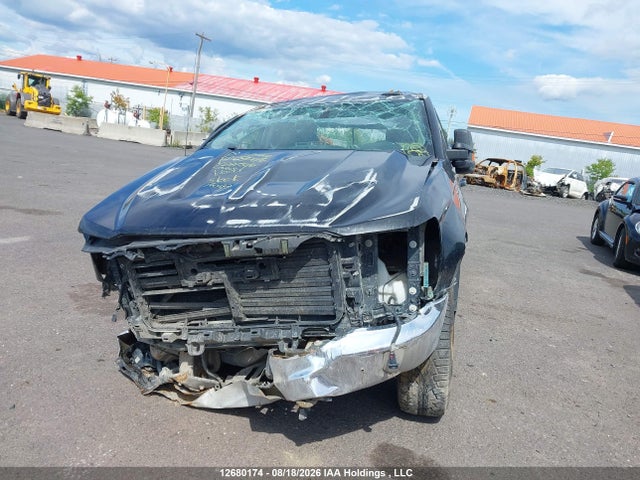 3GCUKREC7JG297316 Chevrolet Silverado 1500 1lt