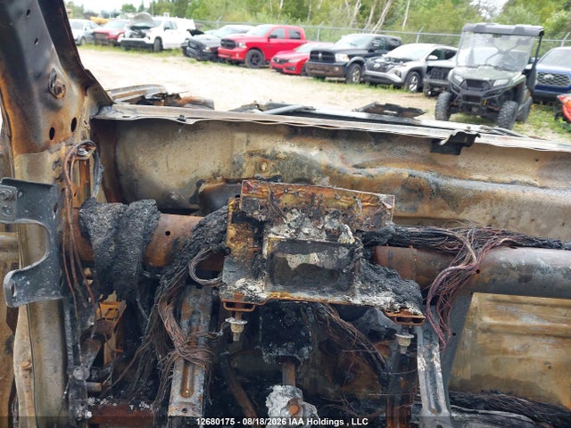 3GCPYFED9NG154425 Chevrolet Silverado 1500 Ltd Lt Trail Boss