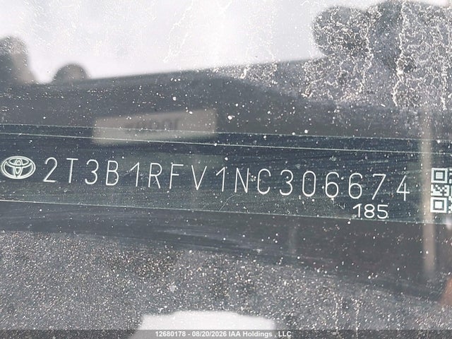 2T3B1RFV1NC306674 Toyota RAV4 LE