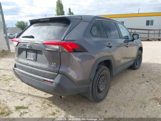 2T3B1RFV1NC306674 Toyota RAV4 LE