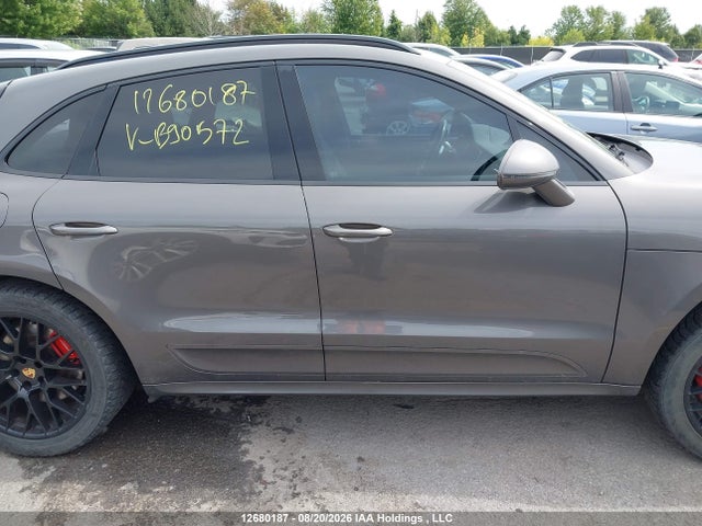 Porsche Macan Turbo 2016 WP1AF2A55GLB90572 Image 13