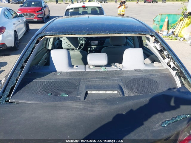 2T1BURHE2GC548535 Toyota COROLLA LE