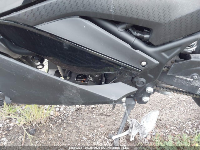 Yamaha Yzfr3 A 2019 MH3RH18N5KK001241 Image 9