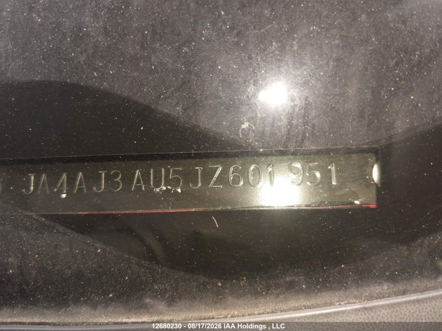 JA4AJ3AU5JZ601951 Mitsubishi RVR