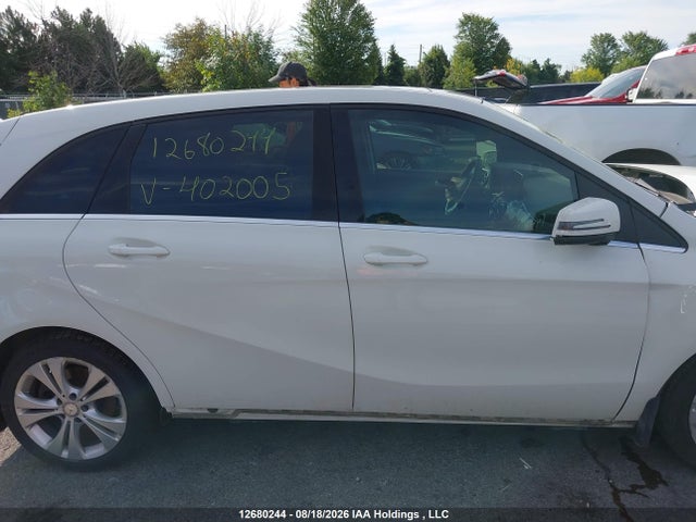 2016 Mercedes-benz B 250 4matic Sports Tourer მანქანა იყიდება აუქციონზე, vin: WDDMH4GB9GJ402005, აუქციონის ნომერი: 12680244