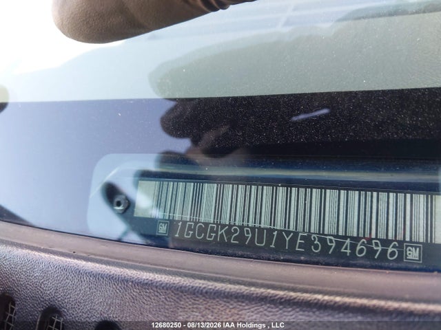 12680250 :رقم المزاد ، 1GCGK29U1YE394696 vin ، 2000 Chevrolet Silverado K2500 مزاد بيع