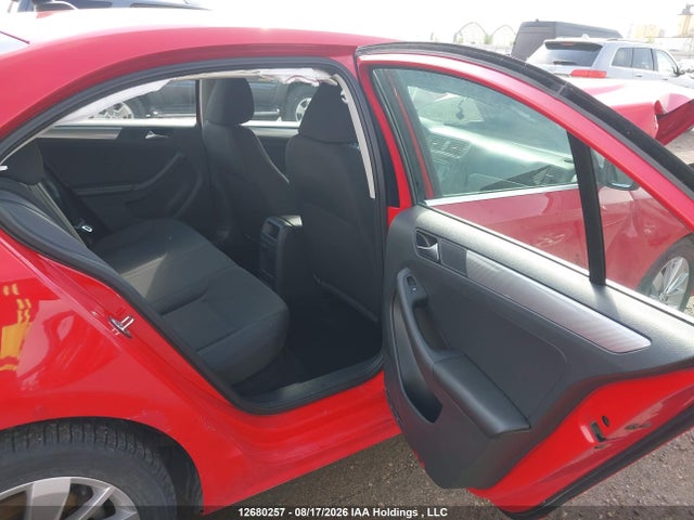 3VW1K7AJ5FM265188 Volkswagen Jetta 2.0l Trendline/2.0l Trendline+