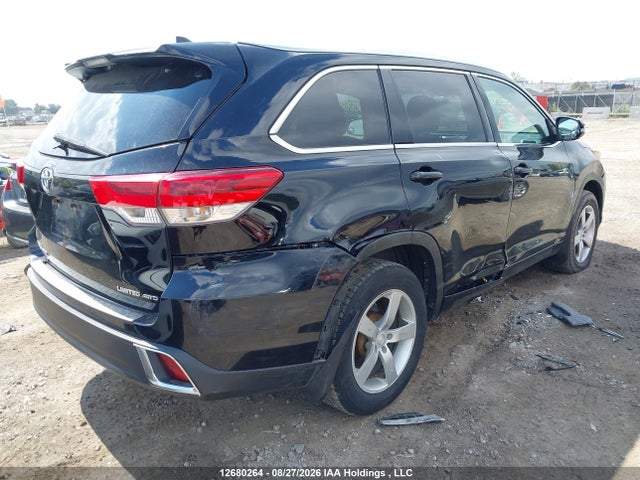 5TDDZRFH3JS490392 Toyota Highlander Limited