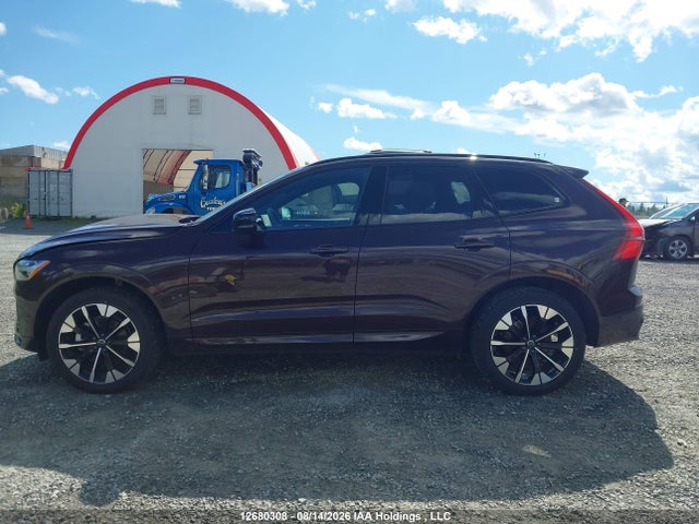 Volvo XC60 PLUS 2026 YV4M12RC0T1432090 Image 13