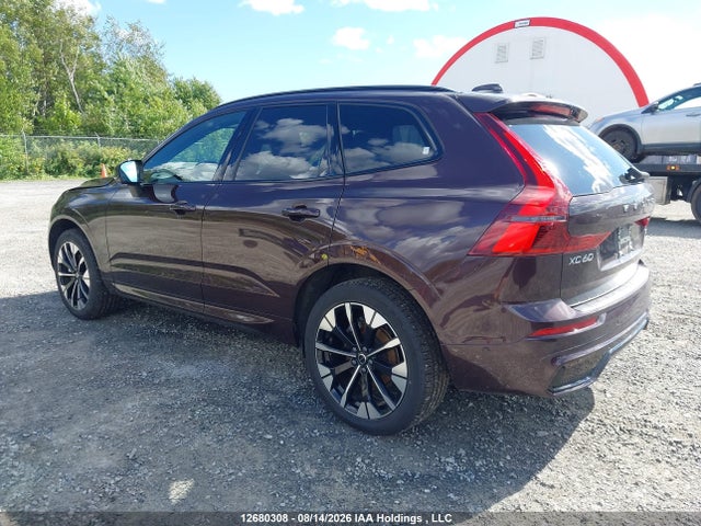 Volvo XC60 PLUS 2026 YV4M12RC0T1432090 Image 3