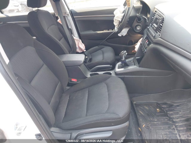 2017 Hyundai Elantra Se მანქანა იყიდება აუქციონზე, vin: 5NPD74LF6HH109677, აუქციონის ნომერი: 12680322