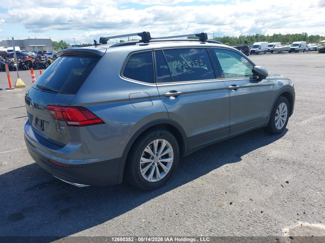 3VV0B7AX8JM143292 Volkswagen TIGUAN S