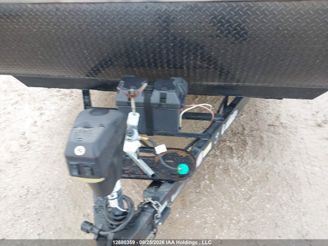 5SFPB2920LE415591 Prowler Trailer