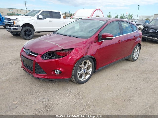 Ford Focus Titanium 2014 1FADP3N29EL250275 Image 2