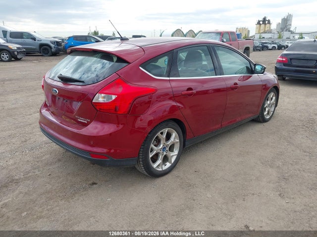 Ford Focus Titanium 2014 1FADP3N29EL250275 Image 4