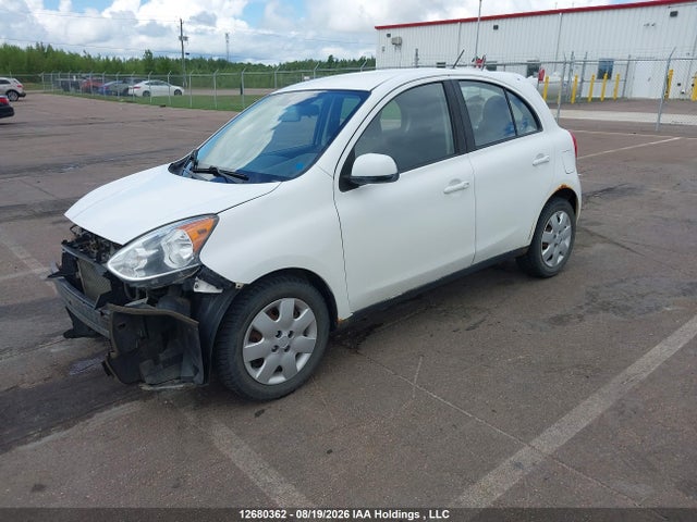 Nissan Micra 2016 3N1CK3CP0GL258438 Image 2