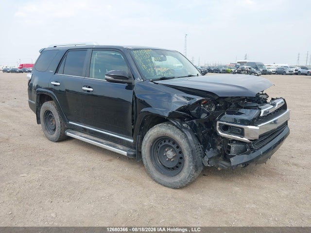 2015 Toyota 4runner Sr5/limited/trail/trd Pro მანქანა იყიდება აუქციონზე, vin: JTEBU5JR2F5213871, აუქციონის ნომერი: 12680366