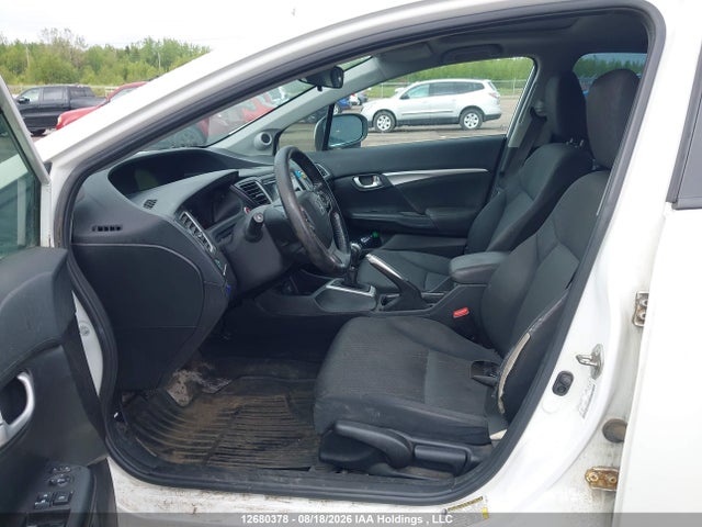 Продажа на аукционе авто 2015 Honda Civic Lx, vin: 2HGFB2E52FH015755, номер лота: 12680378