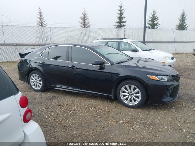 Продажа на аукционе авто 2018 Toyota Camry L/le/xle/se/xse, vin: 4T1B11HK3JU011579, номер лота: 12680393