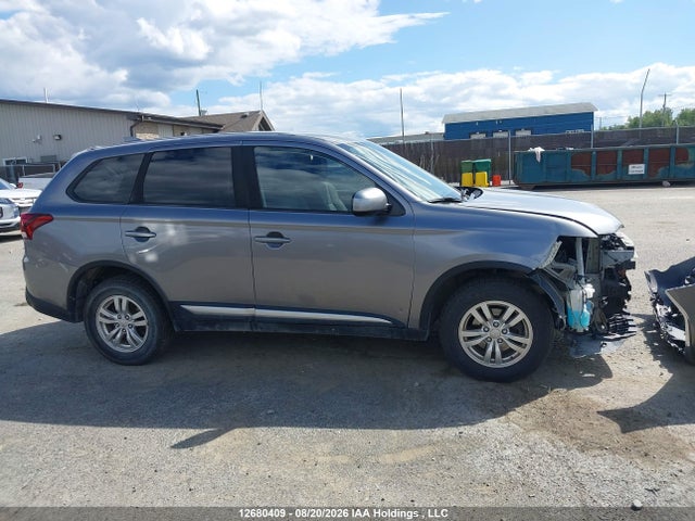 Mitsubishi Outlander 2020 JA4AZ2A36LJ600190 Image 14