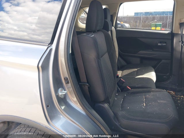 Mitsubishi Outlander 2020 JA4AZ2A36LJ600190 Image 8