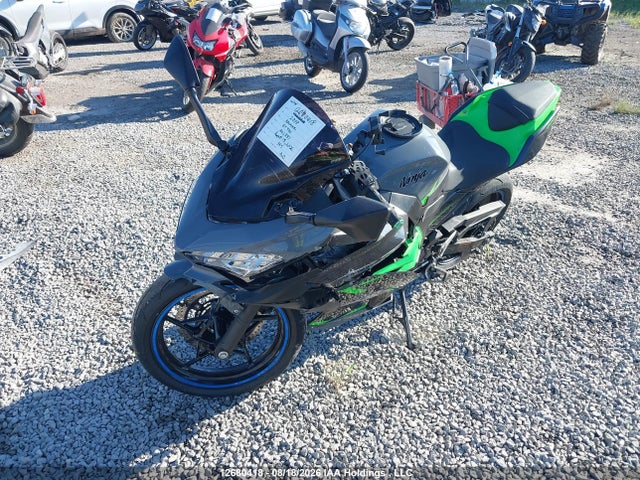 Kawasaki EX400 2019 JKAEXKG12KDA43887 Image 2