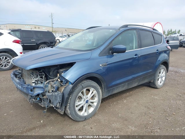 Ford ESCAPE SE 2018 1FMCU9GD2JUB32651 Image 2