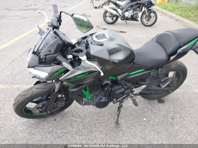 ML5EREN16PDA92502 Kawasaki Er650 N