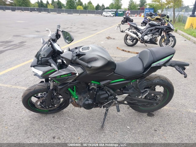 Kawasaki Er650 N 2023 ML5EREN16PDA92502 Image 9