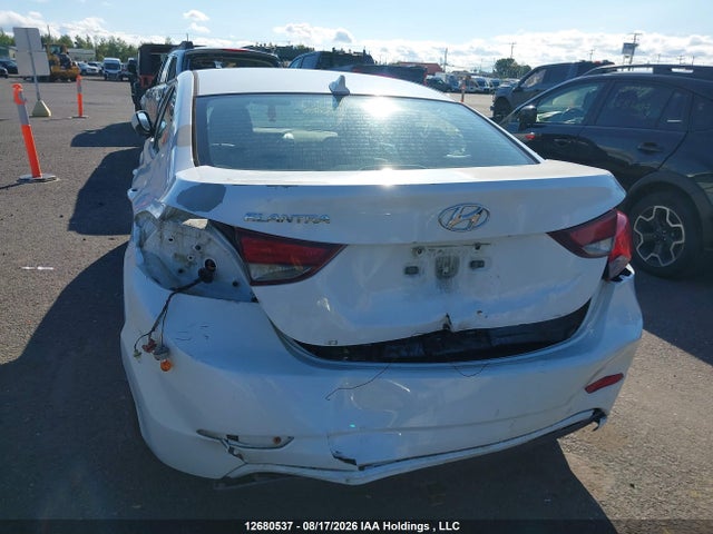 5NPDH4AE5FH612735 Hyundai ELANTRA GL