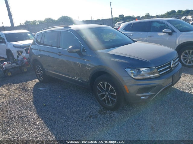 Volkswagen Tiguan 2018 3VV2B7AX5JM216532 zdjęcie główne