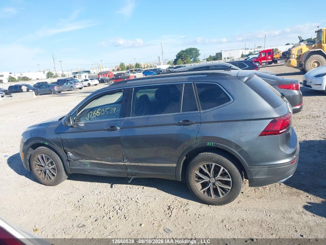 3VV2B7AX5JM216532 Volkswagen Tiguan
