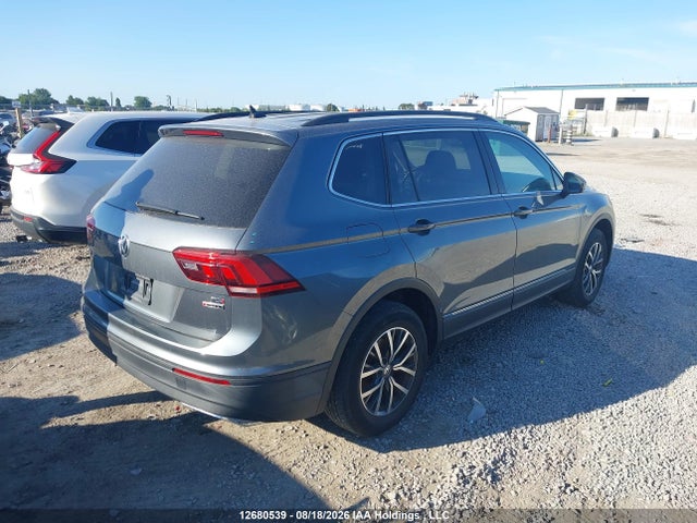 3VV2B7AX5JM216532 Volkswagen Tiguan