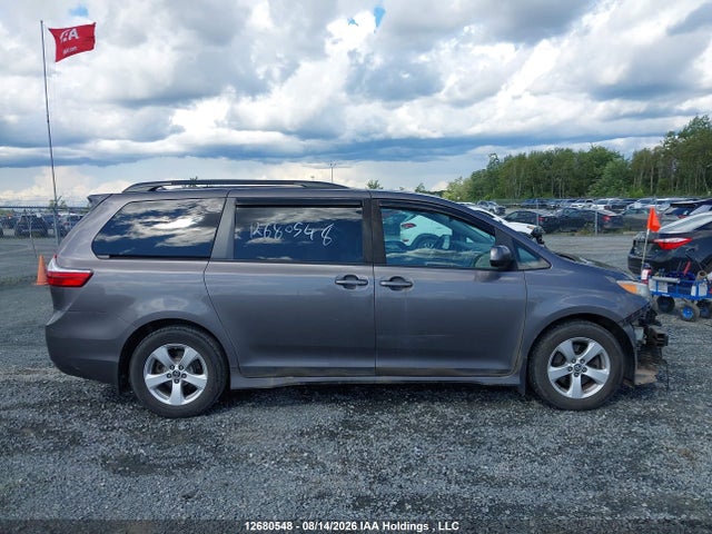 Продаж на аукціоні авто 2019 Toyota Sienna Le 8-passenger, vin: 5TDKZ3DCXKS011303, номер лоту: 12680548