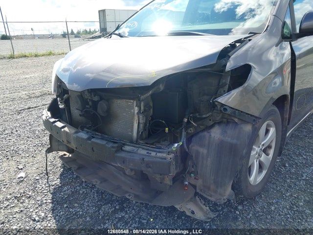 Продаж на аукціоні авто 2019 Toyota Sienna Le 8-passenger, vin: 5TDKZ3DCXKS011303, номер лоту: 12680548