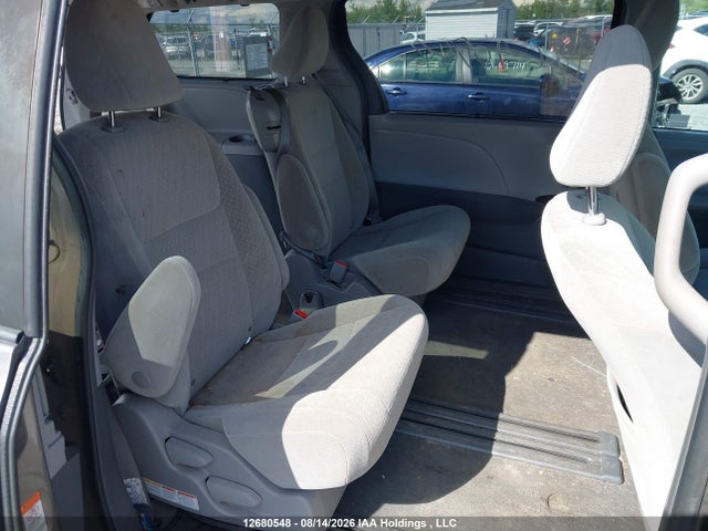 Продаж на аукціоні авто 2019 Toyota Sienna Le 8-passenger, vin: 5TDKZ3DCXKS011303, номер лоту: 12680548