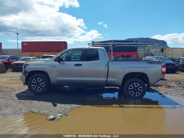 Продажа на аукционе авто 2021 Toyota Tundra, vin: 5TFUY5F17MX009993, номер лота: 12659726
