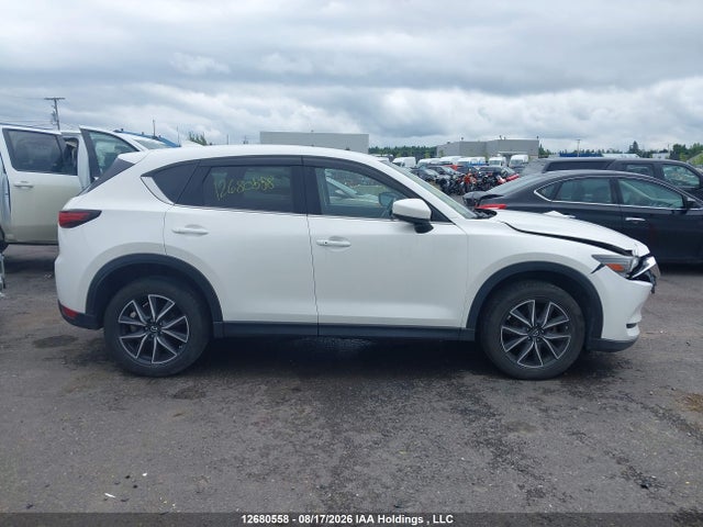 Mazda CX-5 GT 2017 JM3KFBDL3H0134463 Image 13