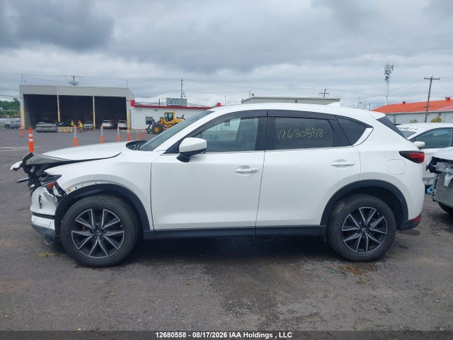 Mazda CX-5 GT 2017 JM3KFBDL3H0134463 Image 14