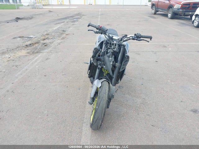 Yamaha FZ09 2017 JYARN53N8HA000133 Image 5