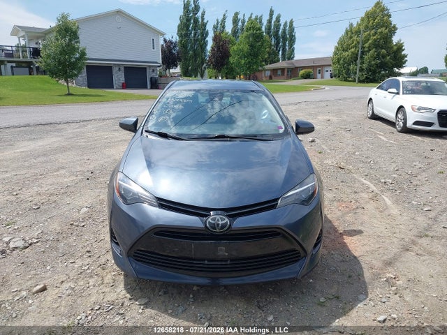 12658218 :رقم المزاد ، 2T1BURHE3HC945009 vin ، 2017 Toyota Corolla Le مزاد بيع